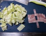 簡単！生姜香るキャベツのスープパスタ作り方1写真