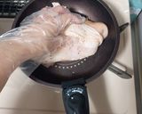 胸肉ステーキ　オーロラソース付作り方2写真