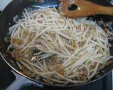 シャキっと仕上げた♪もやしのネギ味噌炒め作り方5写真