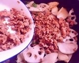 蕪とれんこんのピリ辛五香粉そぼろ炒め♪作り方5写真