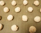 あまずっぱい春の味☆いちごのスノーボール作り方6写真