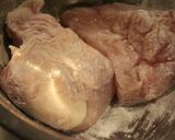 チキンステーキ　アボカドソース添え作り方2写真