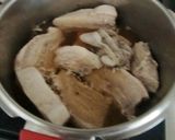 ごぼう茶で煮る、ラフテー風煮物作り方2写真