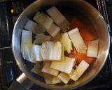 鶏団子と韓国春雨の食べる中華風スープ作り方3写真