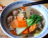 鶏団子と韓国春雨の食べる中華風スープ作り方8写真