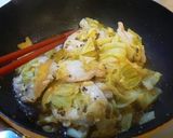 キャベツと鶏肉のポン酢マスタード蒸し作り方6写真
