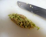 大人味★叩きわさびと梅干しのおかか和え作り方2写真