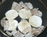 山芋と豚バラ肉のバター焼き作り方3写真