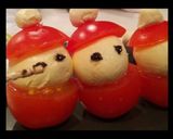 クリスマスに！ミニトマトとチーズで作り方3写真