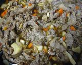 ランチ◎簡単♪牛こまと葱☆すき焼き風牛丼作り方3写真