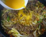 ランチ◎簡単♪牛こまと葱☆すき焼き風牛丼作り方5写真