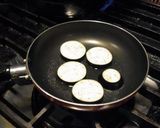 茄子とベーコンのトマトソース（生パスタ）作り方1写真
