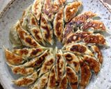 これぞ！おふくろの味♡ジューシー餃子作り方8写真
