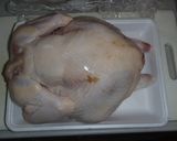超簡単　キャンプで盛り上がるビア缶チキン作り方1写真