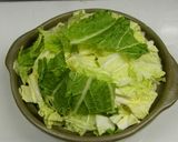 鶏がらスープで白菜大量消費鍋。。。　作り方1写真