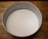 失敗しないスポンジ生地(18cm)作り方1写真