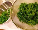 ローズ家のケールサラダ作り方1写真