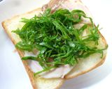 葱・焼き豚・塩昆布のレモン風味トースト作り方3写真