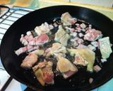 子供も大好き！味付け塩だけ鶏肉のパエリア作り方1写真