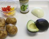 アボカド入りのポテトサラダ作り方1写真