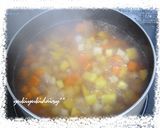 栄養たっぷり♪具だくさんスープ作り方3写真