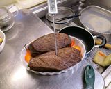レアに焼き上げるローストビーフ作り方5写真