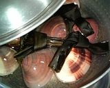 手軽な逸品はまぐりと結び昆布の日本酒炊き作り方2写真