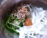 レモン×醤油麹 ピーマン・玉葱和トースト作り方2写真