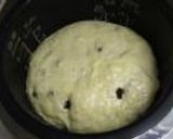 炊飯器で作る☆ふわふわレーズンパン作り方12写真
