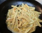 大根の皮とわかめ高野豆腐の辛味噌炒め作り方3写真