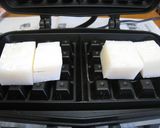カリふわ♪もっふる＝もち+ワッフル作り方1写真