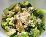 韓国料理ーブロッコリーのナムル風和え物作り方2写真