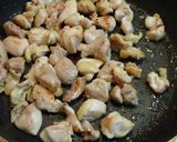 ひと手間加えて作る、我家の＊親子丼＊作り方4写真