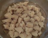 *鶏肉とさつまいものピリ辛甘味噌煮込み*作り方1写真