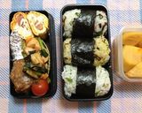 卵ふりかけと塩昆布のおにぎり作り方4写真