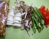 簡単！柔らかムネ肉と舞茸のオイスタ炒め作り方1写真