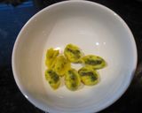 離乳食♥手づかみ　コロコロ豆腐　卵黄のみ作り方7写真