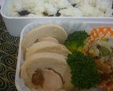 味付けいらず♪レンジで鶏胸肉の梅ロール作り方5写真