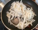 ♡麺つゆで簡単♡大根の皮のきんぴら作り方2写真