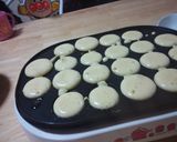 たこ焼き機でコロコロホットケーキ★作り方1写真