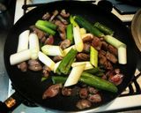 簡単！砂ずりと長ネギの炒めもの作り方4写真