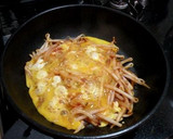 エビチリ風！もやしだけの簡単丼作り方3写真
