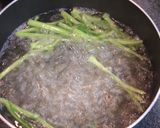 春菊の茎のからしポンあえ☆作り方1写真