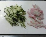 簡単♪きゅうりとカマボコの炒め物作り方1写真