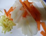 鯛の中骨で味噌汁　土鍋仕立て作り方3写真