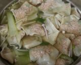 たっぷり野菜のエスニック風ワンタンスープ作り方6写真