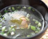 生姜で温まろう！鶏とわかめの生姜スープ作り方6写真