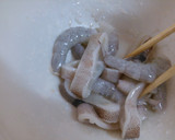 えびといかのマヨ炒め作り方1写真