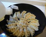 野菜たっぷりなのにガッツリ系★餃子作り方7写真