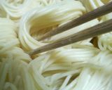 くっついても食べやすい麺類の盛付方法作り方5写真